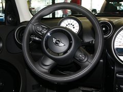 2011款 1.6T 自动 COOPER S ALL4版 5座