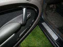 2011款 1.6T 自动 COOPER S ALL4版 5座