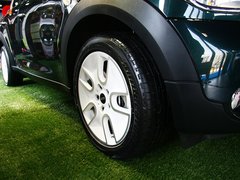 2011款 1.6T 自动 COOPER S ALL4版 5座