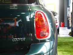 2011款 1.6T 自动 COOPER S ALL4版 5座