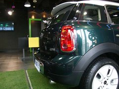 2011款 1.6T 自动 COOPER S ALL4版 5座
