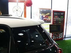2011款 1.6T 自动 COOPER S ALL4版 5座