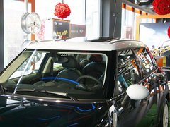 2011款 1.6T 自动 COOPER S ALL4版 5座