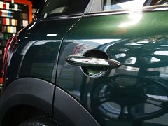 2011款 1.6T 自动 COOPER S ALL4版 5座