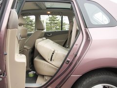 2010款 2.5 CVT 两驱舒适型