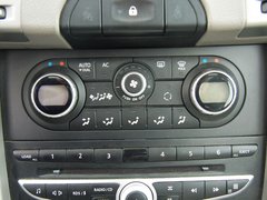 2010款 2.5 CVT 两驱舒适型