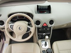 2010款 2.5 CVT 两驱舒适型