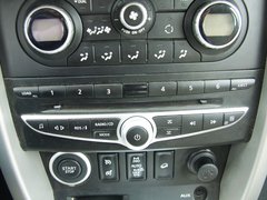 2010款 2.5 CVT 两驱舒适型