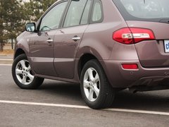 2010款 2.5 CVT 两驱舒适型
