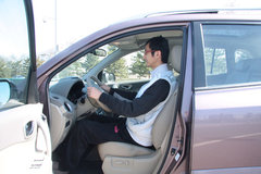 2010款 2.5 CVT 两驱舒适型