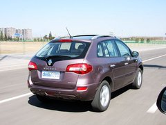 2010款 2.5 CVT 两驱舒适型