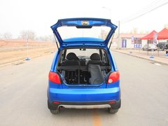 2010款 1.2L 手动 运动款 活力型