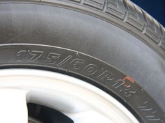 2010款 1.2L 手动 运动款 活力型