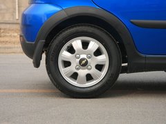 2010款 1.2L 手动 运动款 活力型