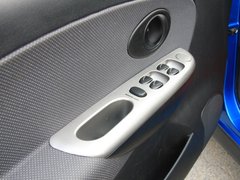 2010款 1.2L 手动 运动款 活力型