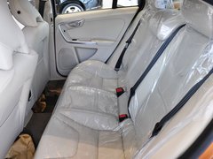 2011款 2.0T DCT 舒适型