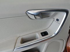 2011款 2.0T DCT 舒适型