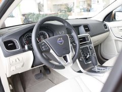 2011款 2.0T DCT 舒适型
