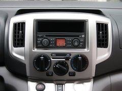 2010款 1.6L 手动 基本型 5座