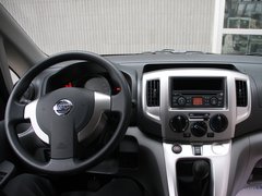 2010款 1.6L 手动 基本型 5座