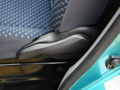 2010款 1.6L 手动 基本型 5座