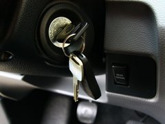 2010款 1.6L 手动 基本型 5座