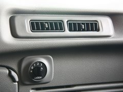 2010款 1.6L 手动 基本型 5座