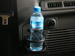 2010款 1.6L 手動(dòng) 基本型 5座