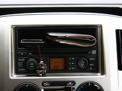 2010款 1.6L 手动 基本型 5座