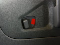 2010款 1.6L 手动 基本型 5座