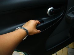 2010款 1.6L 手動(dòng) 基本型 5座