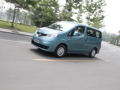 2010款 1.6L 手动 基本型 5座