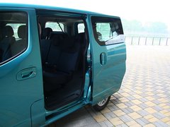 2010款 1.6L 手动 基本型 5座
