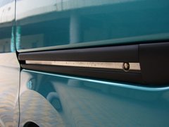 2010款 1.6L 手动 基本型 5座