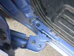 2010款 1.6L 手动 基本型 5座