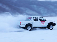 2010款 1.6L 手动 基本型 5座