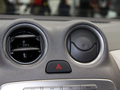 2010款 1.5L 自动 易智版