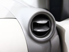 2010款 1.5L 自动 易智版