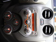 2010款 1.5L 自動 易智版