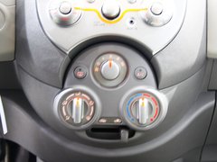 2010款 1.5L 自動 易智版