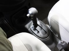 2010款 1.5L 自动 易智版