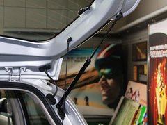 2010款 1.5L 自动 易智版