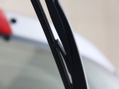 2010款 1.5L 自动 易智版