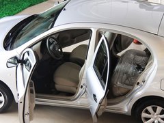 2010款 1.5L 自动 易智版