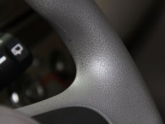 2010款 1.5L 自動 易智版
