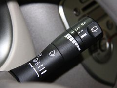 2010款 1.5L 自動 易智版