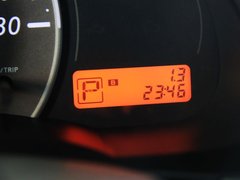 2010款 1.5L 自動 易智版