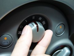 2010款 1.5L 自动 易智版