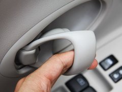 2010款 1.5L 自动 易智版