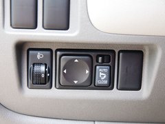 2010款 1.5L 自动 易智版